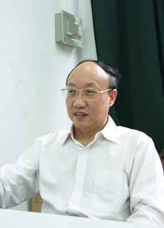 邓春晖 教授